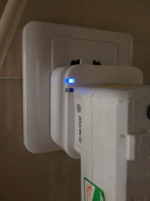智能生活新起點(diǎn) Smart Plug WiFi插座蘋果白，遠(yuǎn)程控制的便捷之選